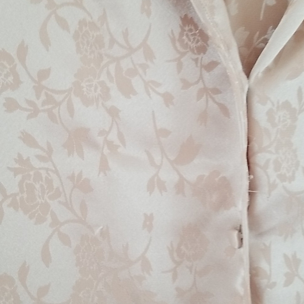 Victoria's Secret Pink Label Satiny Cream PJ Top. - Picture 9 of 14
